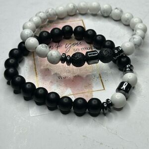 Black Onyx & White Howlite Bracelet Set